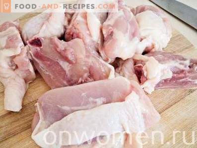 Пилешки бутовите во рерната со свежи