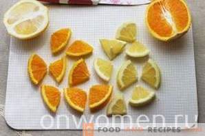 џукам од тиквички со портокал и лимон