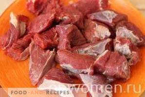 Говедско месо со житарки