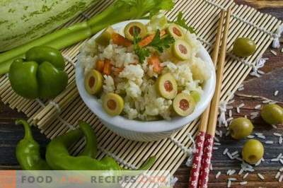 Jazmininiai ryžiai su cukinija ir alyvuogėmis